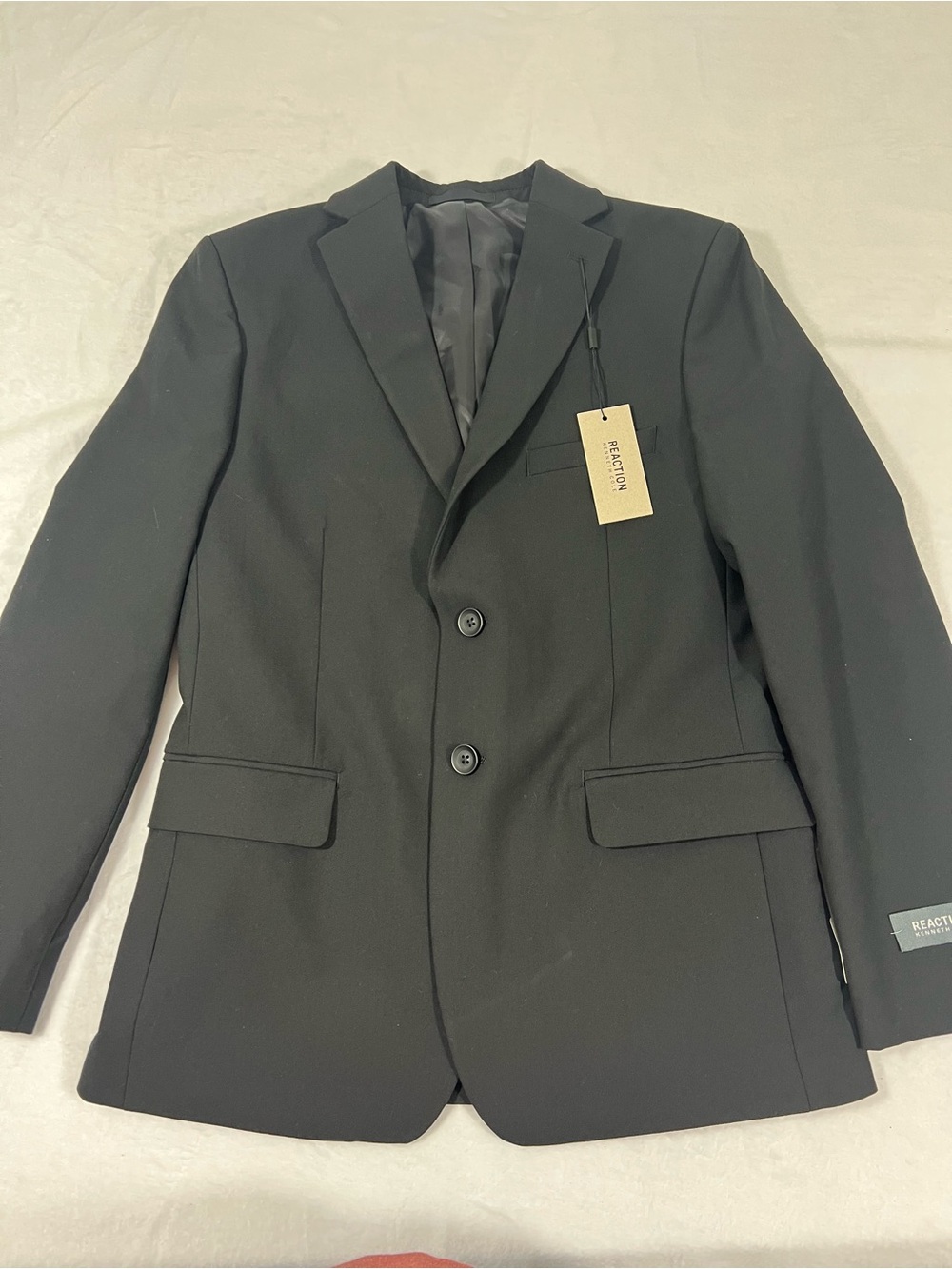 Reaction Kenneth Cole Black Two-Button Notch Lapel Blazer